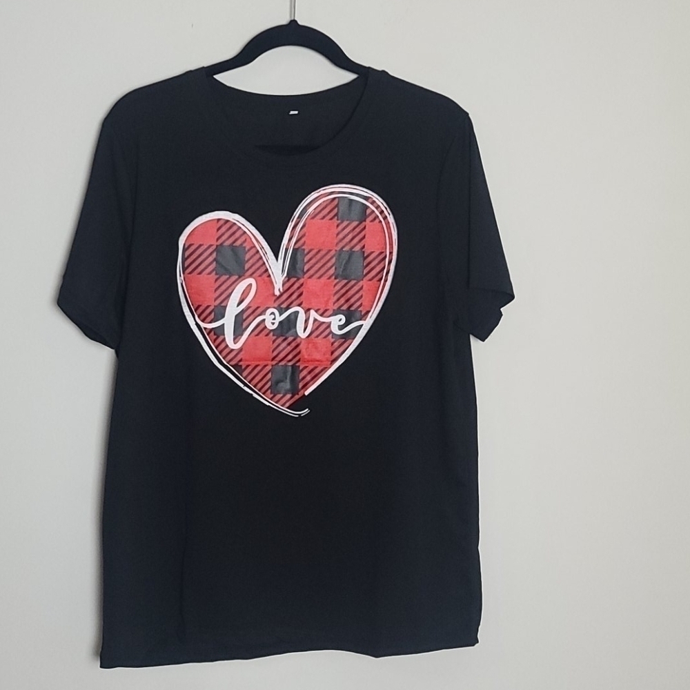 Valentines black short sleeve t-shirt